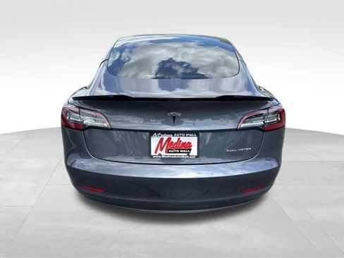 Used 2022 Tesla Model 3 Long Range AWD/4WD image 6