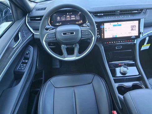 New 2026 Jeep Grand Cherokee Limited w/ Limited Altitude Package RWD image 13