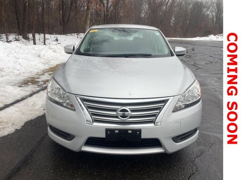 Used 2014 Nissan Sentra SV image 2
