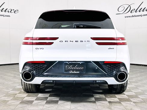 Used 2023 Genesis GV70 2.5T w/ Sport Prestige Package image 5
