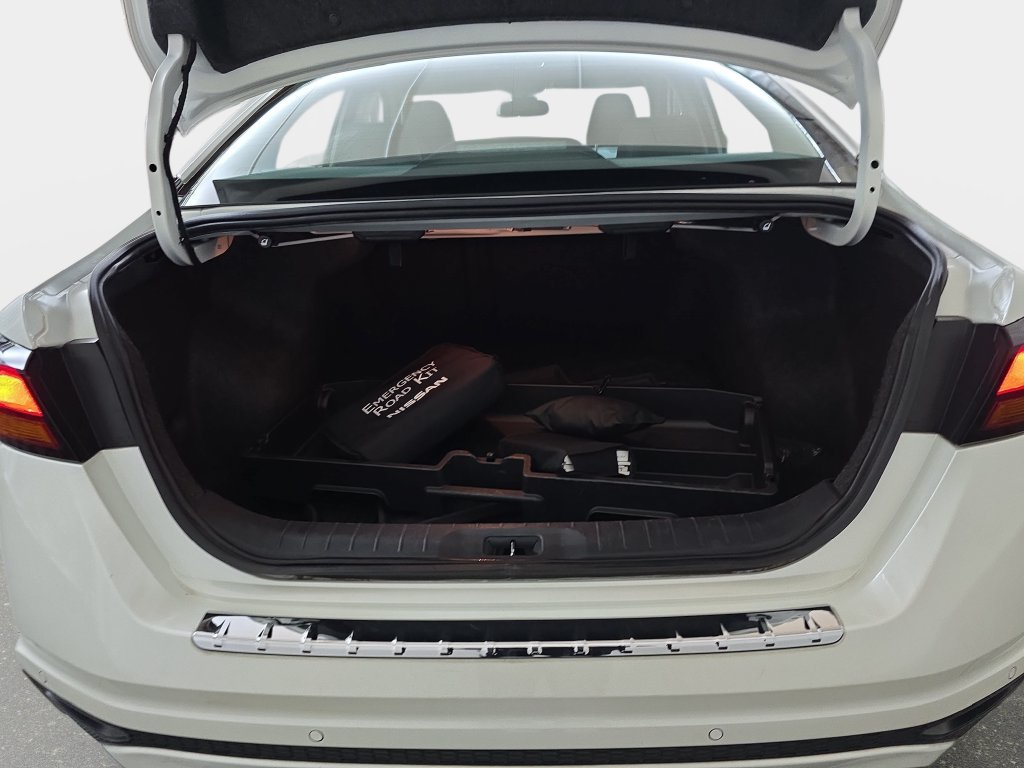 Used 2020 Nissan Altima 2.5 SL AWD/4WD image 14