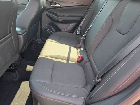 Used 2025 Buick Encore GX Preferred AWD/4WD image 12