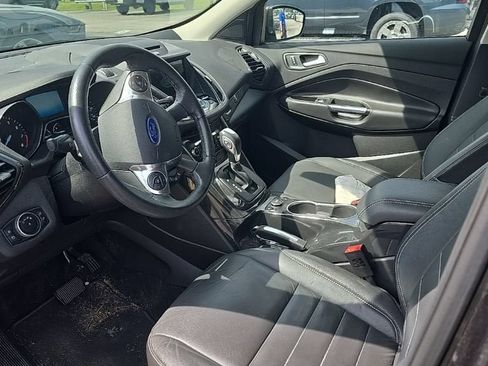 Used 2016 Ford Escape Titanium AWD/4WD image 4