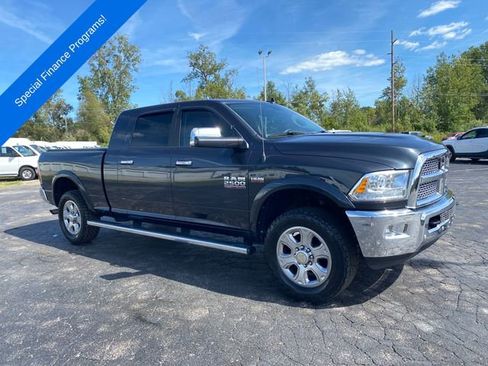 Used 2017 RAM 2500 Laramie image 8