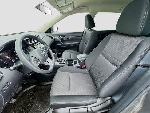 Used 2018 Nissan Rogue S image 13