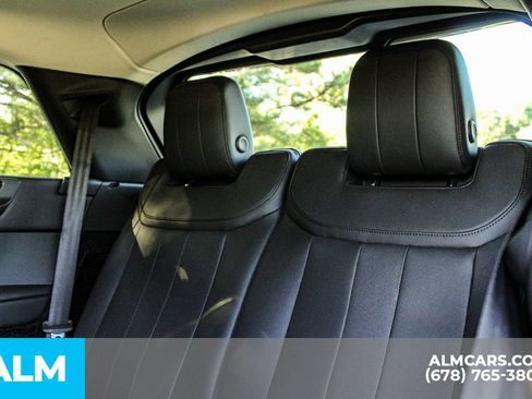 Used 2025 Land Rover Range Rover Long Wheelbase SE AWD/4WD image 18