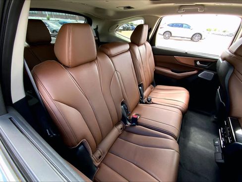 Used 2026 Acura MDX FWD w/ Technology Package image 18