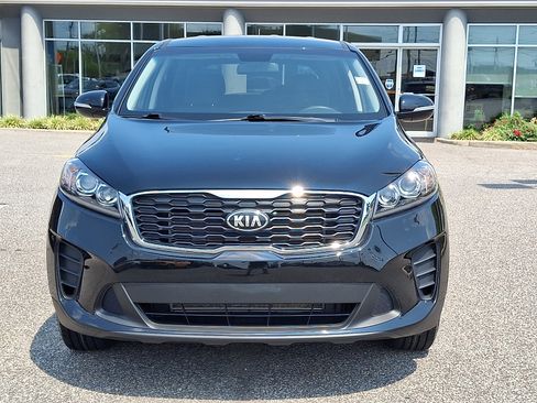 Used 2019 Kia Sorento L FWD image 3
