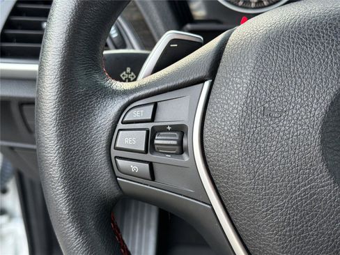 Used 2017 BMW 230i Convertible image 23