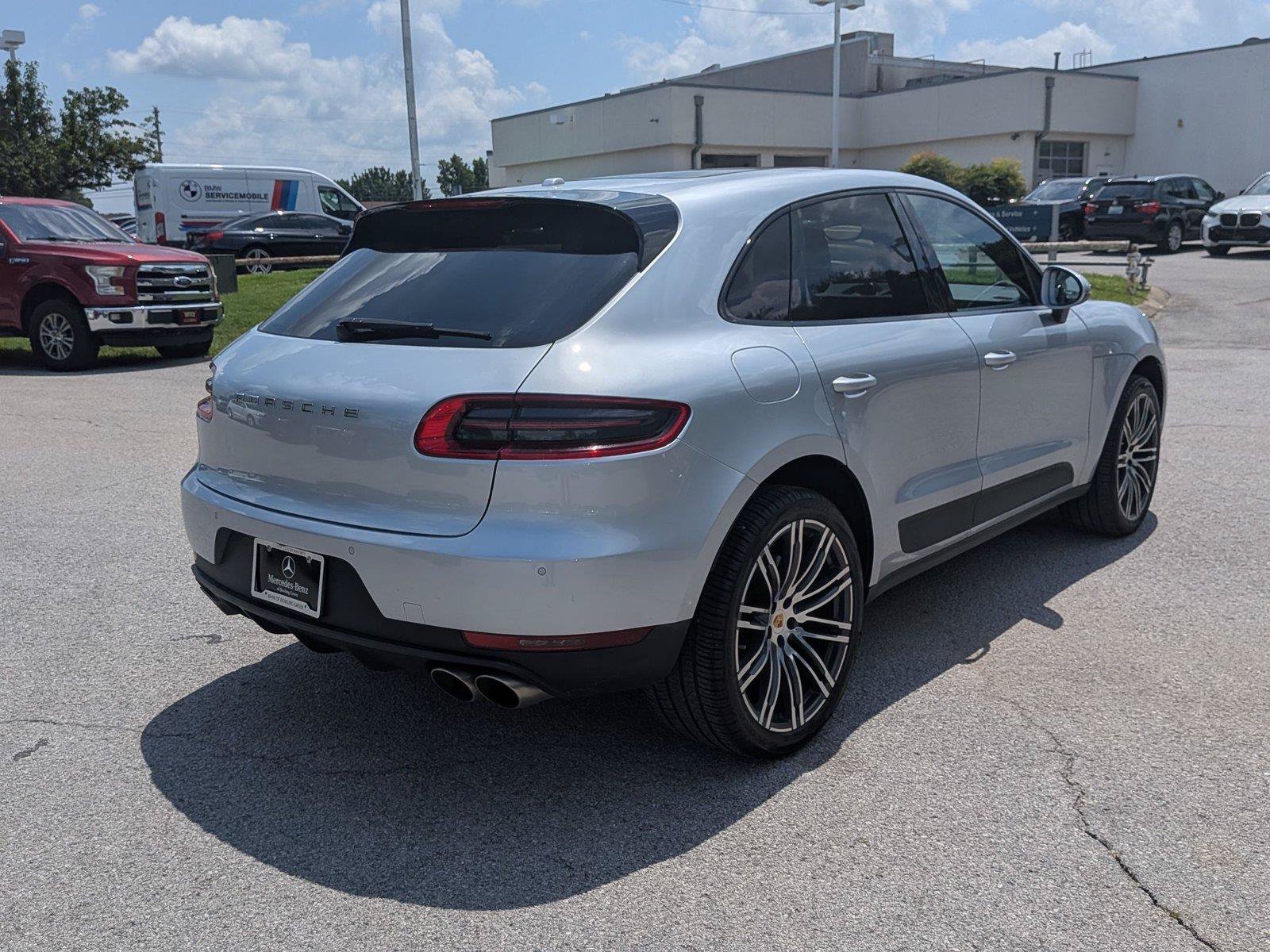Used 2018 Porsche Macan S AWD/4WD image 5