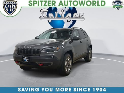 Used 2019 Jeep Cherokee Trailhawk w/ Cold Weather Group AWD/4WD image 4