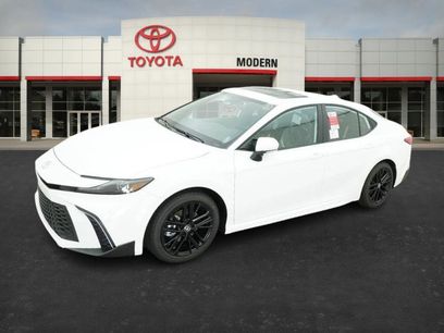 New 2025 Toyota Camry SE