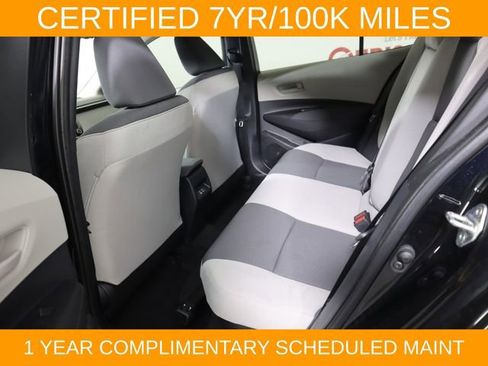 Used 2025 Toyota Corolla LE FWD image 13