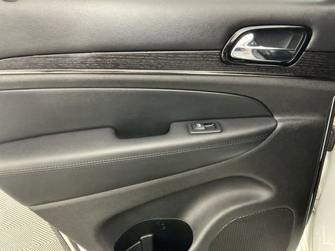 Used 2020 Jeep Grand Cherokee High Altitude image 9