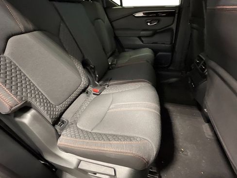 New 2025 Honda Pilot Sport image 28