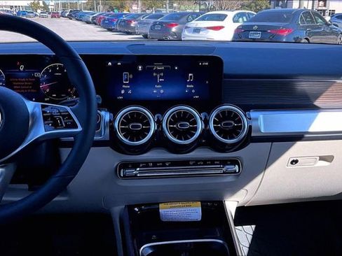 New 2026 Mercedes-Benz GLB 250 GLB 250 image 6