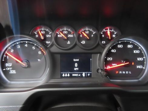 Certified 2024 Chevrolet Silverado 1500 Custom image 16