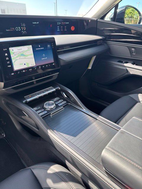 New 2026 Lincoln Nautilus Premier AWD/4WD image 17