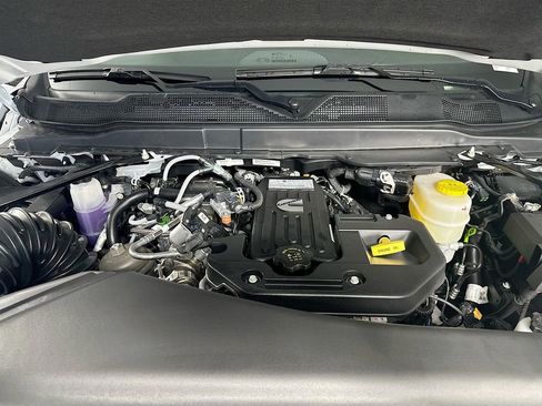 New 2026 RAM 3500 Tradesman w/ Chrome Appearance Group A AWD/4WD image 15