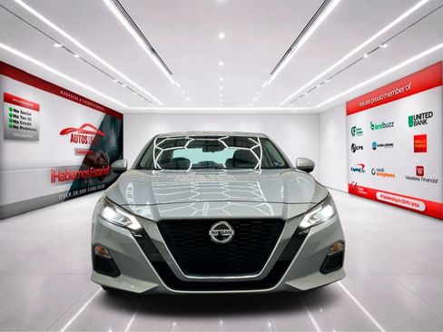 Used 2021 Nissan Altima 2.5 SV AWD/4WD image 2