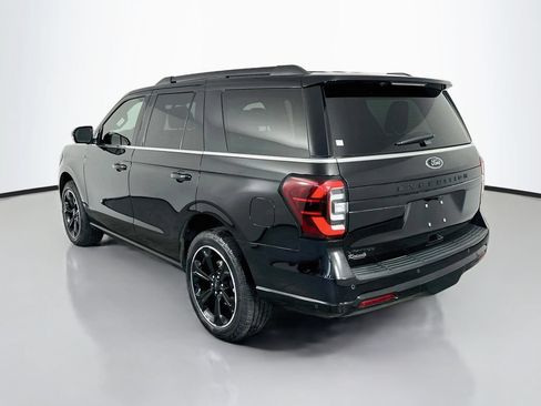 Used 2022 Ford Expedition Limited RWD image 5
