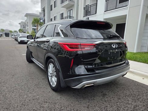 Used 2019 INFINITI QX50 Essential w/ Premium Heat Package FWD image 9