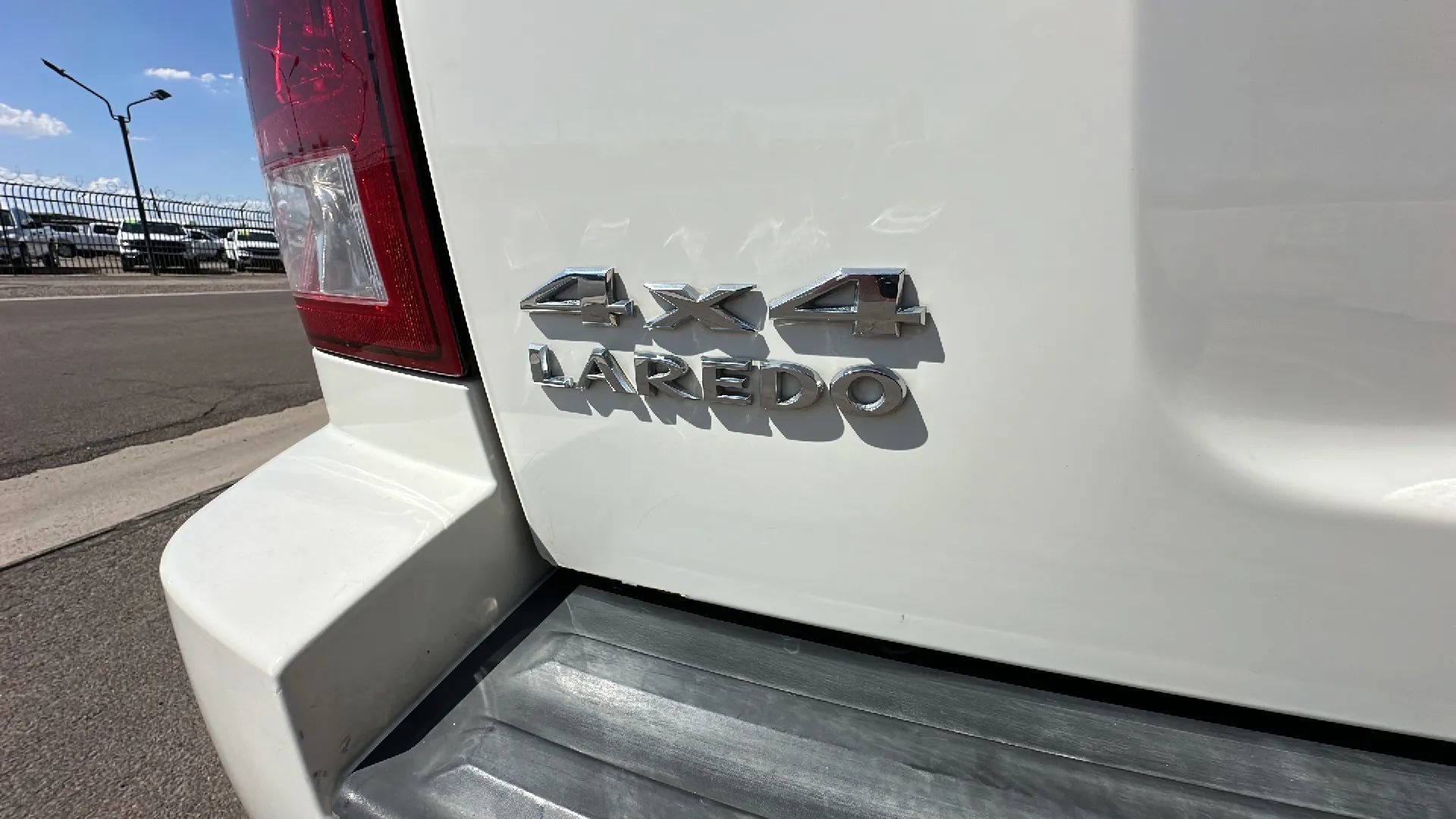 Used 2009 Jeep Grand Cherokee Laredo w/ Trailer Tow Group AWD/4WD image 4