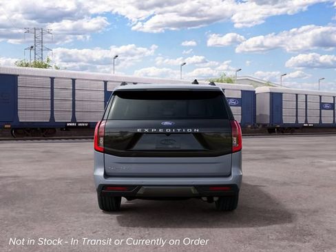 New 2027 Ford Expedition Platinum w/ Driver's Package AWD/4WD image 5