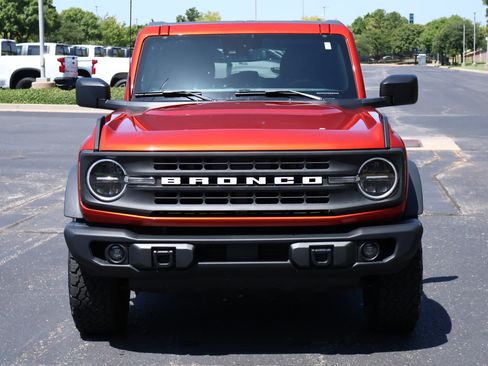 Used 2023 Ford Bronco Black Diamond AWD/4WD image 31