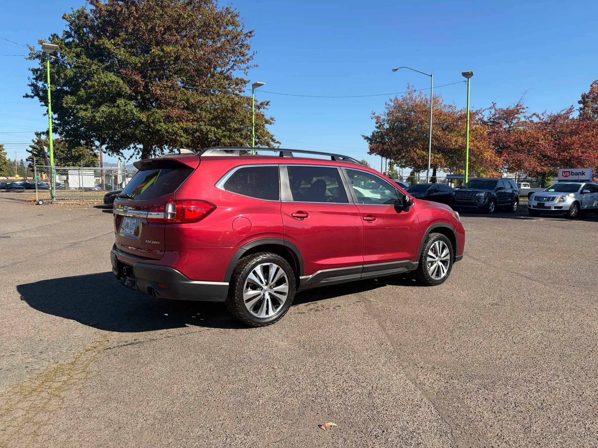 Used 2019 Subaru Ascent Premium AWD/4WD image 3