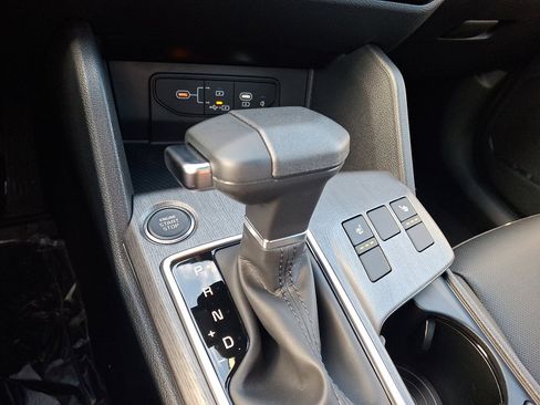 New 2026 Kia Sportage X-Line w/ X-Line Technology Package image 11