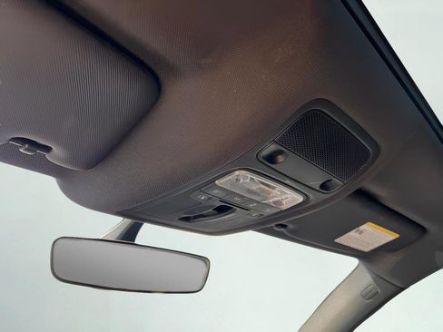 Used 2018 Audi Q3 2.0T Premium image 33