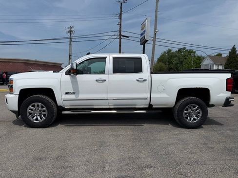 Used 2016 Chevrolet Silverado 3500 LTZ w/ Duramax Plus Package AWD/4WD image 5