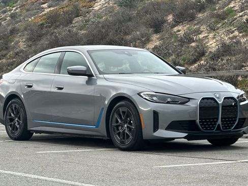 Certified 2023 BMW i4 eDrive40 w/ Premium Package image 5