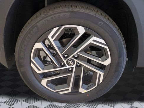 Used 2026 Hyundai Tucson Limited AWD/4WD image 30