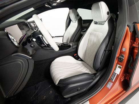 Used 2024 Mercedes-Benz AMG GT 63 image 5