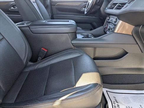 Used 2022 Chevrolet Suburban High Country image 21