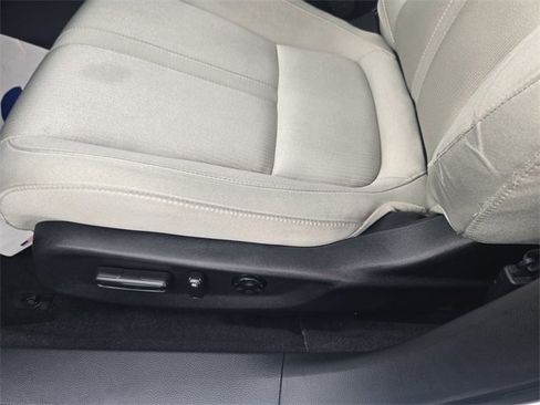 Used 2018 Honda Accord EX image 13