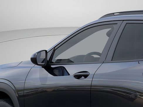 New 2026 Chevrolet Trax LT image 12