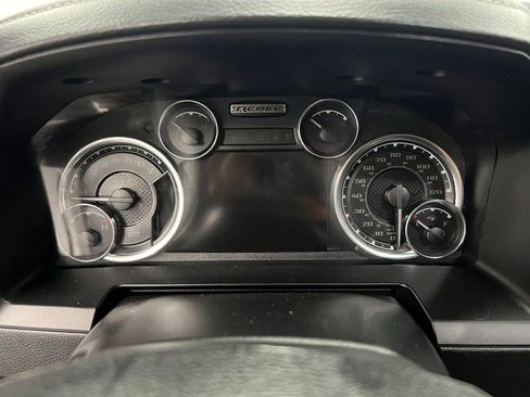 Used 2018 RAM 1500 Rebel w/ Luxury Group image 17