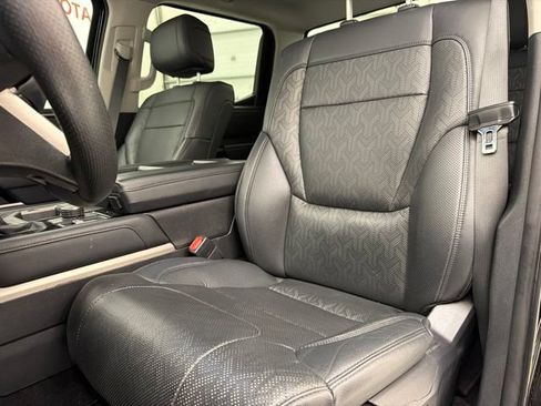 Used 2023 Toyota Tundra Limited w/ Power Package AWD/4WD image 14