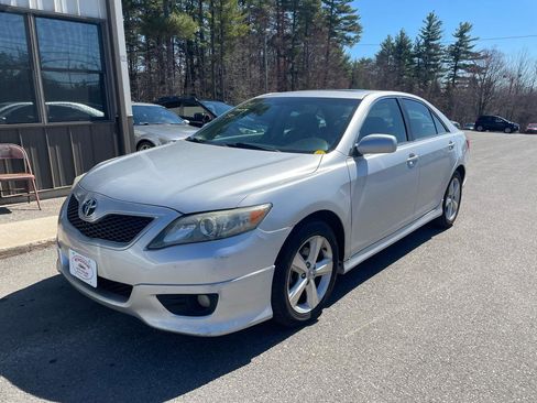 Used 2011 Toyota Camry SE w/ SE Extra-Value Pkg #1 image 1