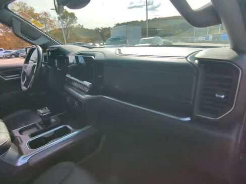 Certified 2022 Chevrolet Silverado 1500 LTZ w/ LTZ Premium Package image 29