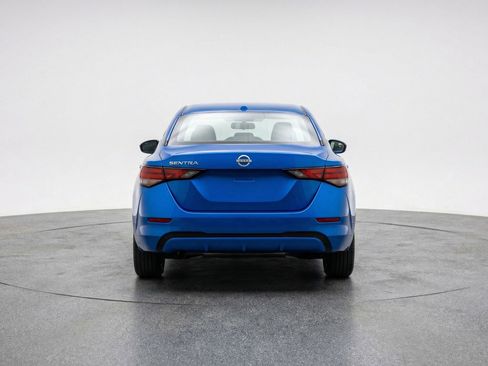 Used 2025 Nissan Sentra SV FWD image 7