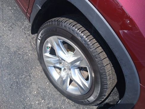 Used 2015 Toyota Highlander Limited image 18