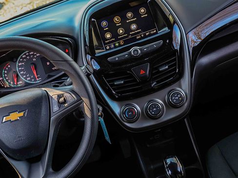 Used 2021 Chevrolet Spark LT w/ Spark Special Edition image 19