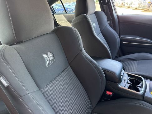 Used 2019 Dodge Charger Scat Pack w/ Navigation & Travel Group image 43