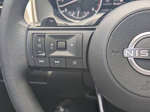 Certified 2023 Nissan Rogue SV FWD image 21