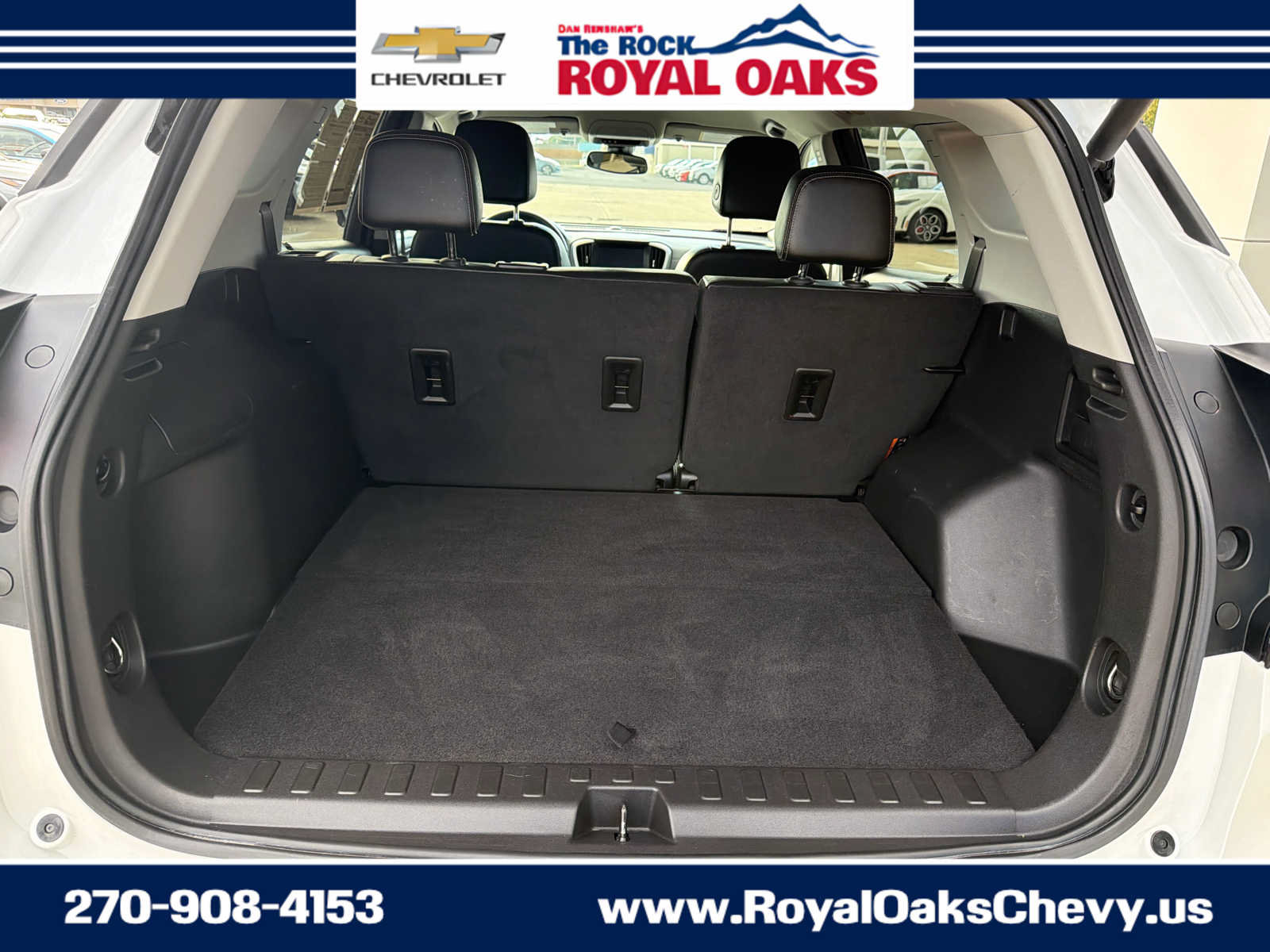 Used 2023 GMC Terrain SLT w/ Elevation Edition FWD image 6