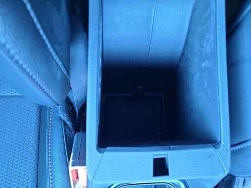 Used 2025 Jeep Compass Trailhawk image 24